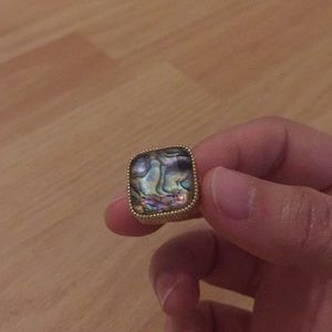 Avon Signature Collection Abalone ring
